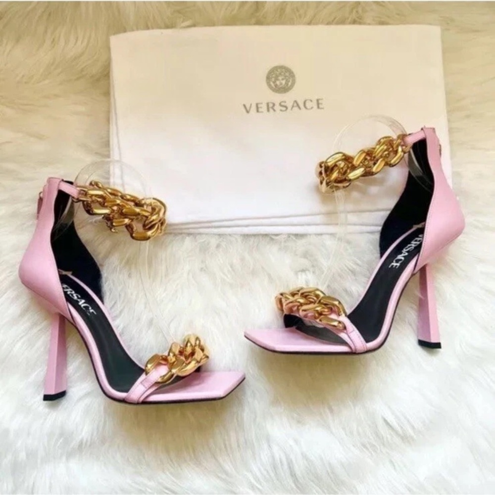 New! VERSACE Medusa Chain Square Toe Heels Pink Leather Gold Hardware Sandals - Picture 2 of 15